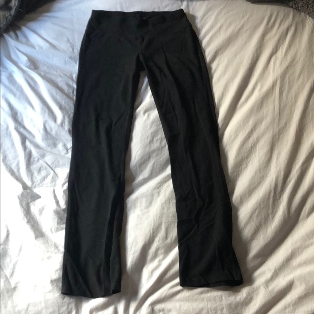 Black leggings